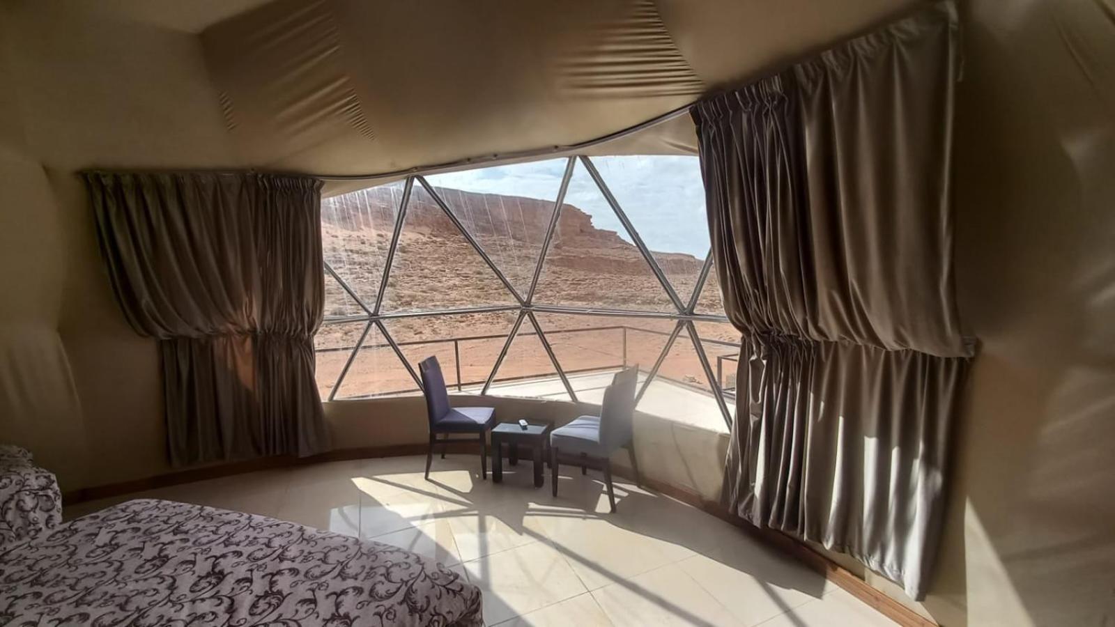Hotel Al Raha Luxury Camp Wadi Rum Exterior foto