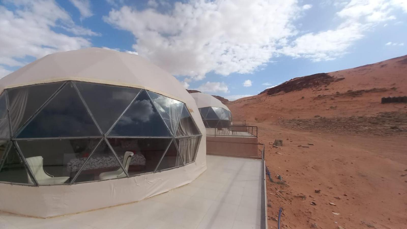 Hotel Al Raha Luxury Camp Wadi Rum Exterior foto