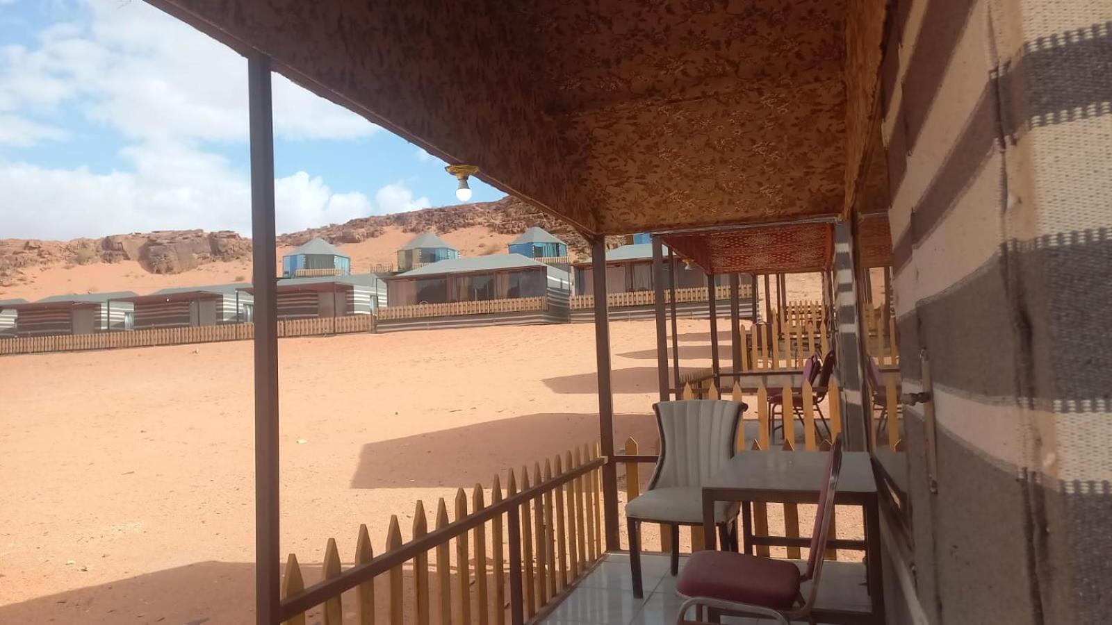 Hotel Al Raha Luxury Camp Wadi Rum Exterior foto