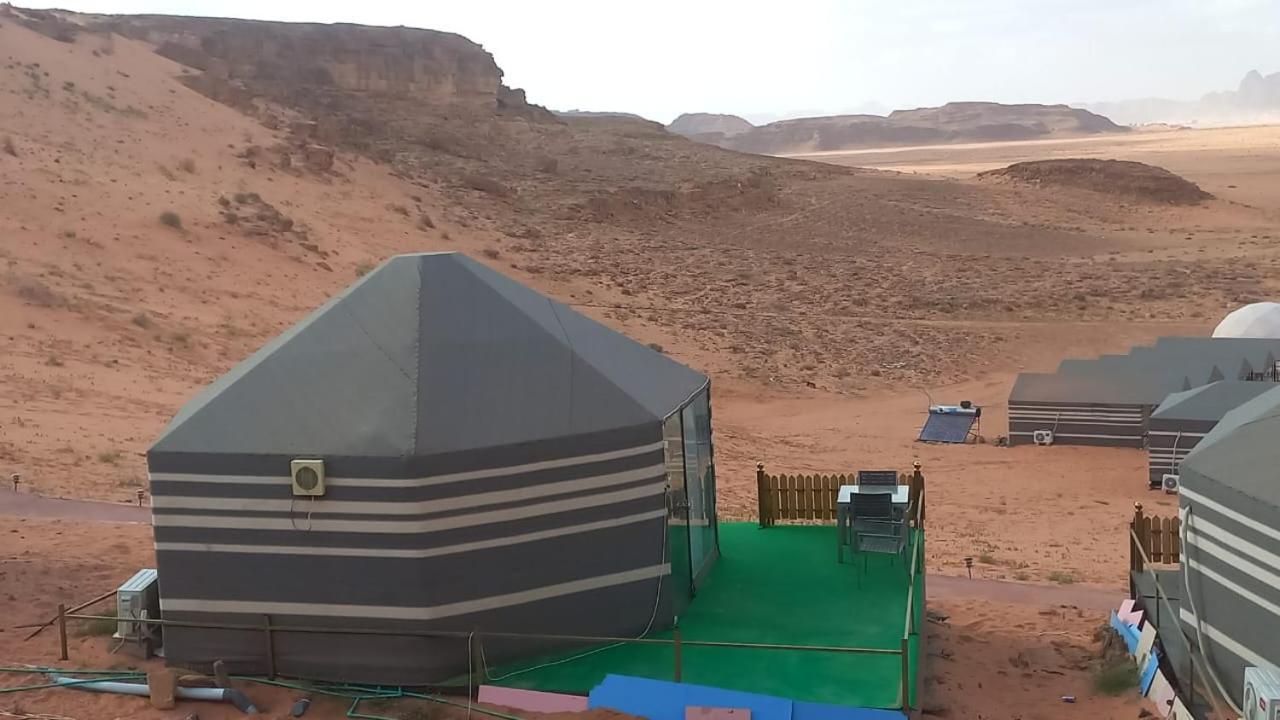 Hotel Al Raha Luxury Camp Wadi Rum Exterior foto