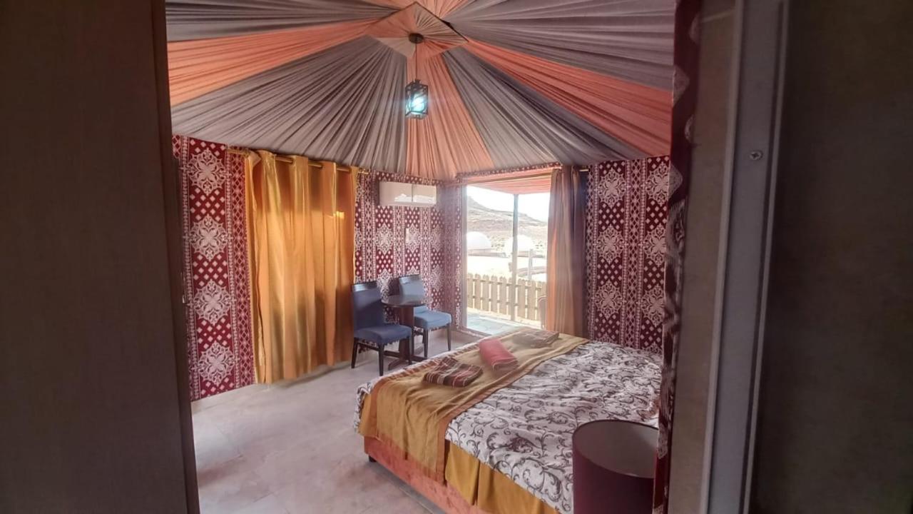 Hotel Al Raha Luxury Camp Wadi Rum Exterior foto