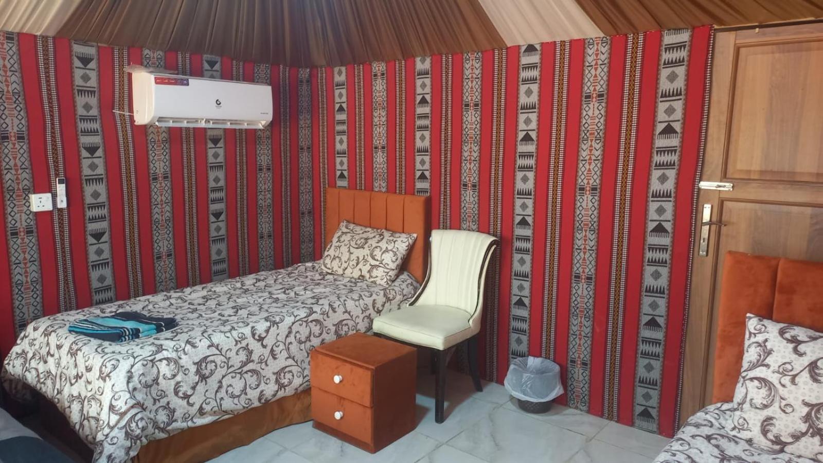 Hotel Al Raha Luxury Camp Wadi Rum Exterior foto