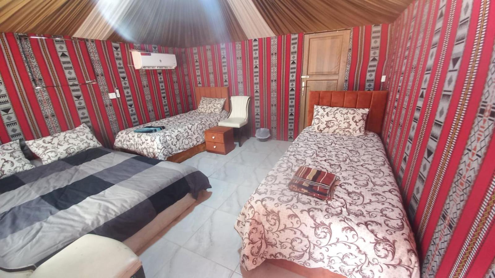 Hotel Al Raha Luxury Camp Wadi Rum Exterior foto